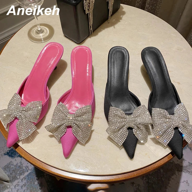 Aneikeh sandals - Laxe Online