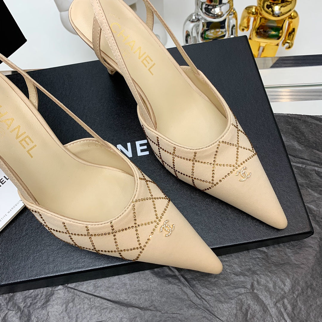 CHANEL HIGH HEELS - Laxe Online