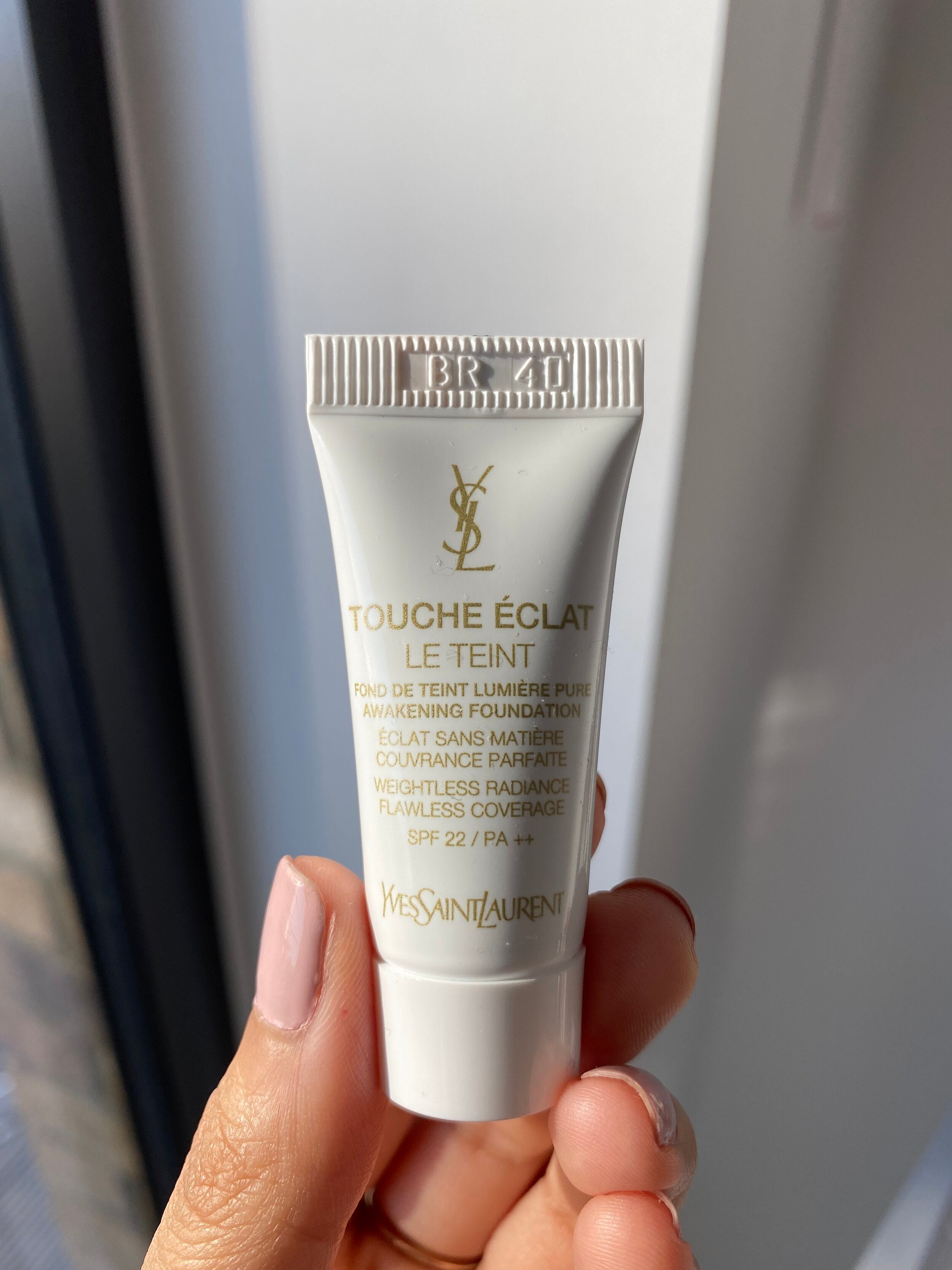 YSL Touche Eclat Le Teint Foundation-B20 - Laxe Online