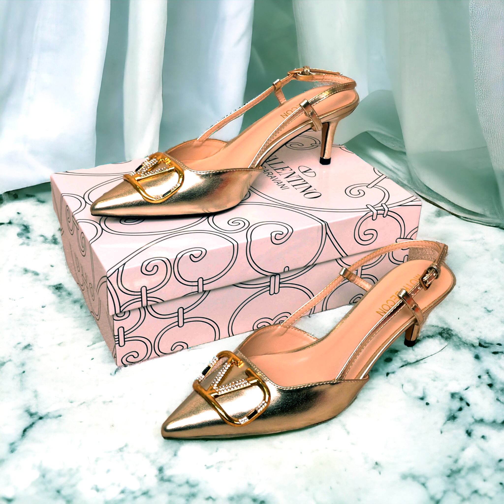 Valentino Vlogo lady shoe No.11 - Laxe Online