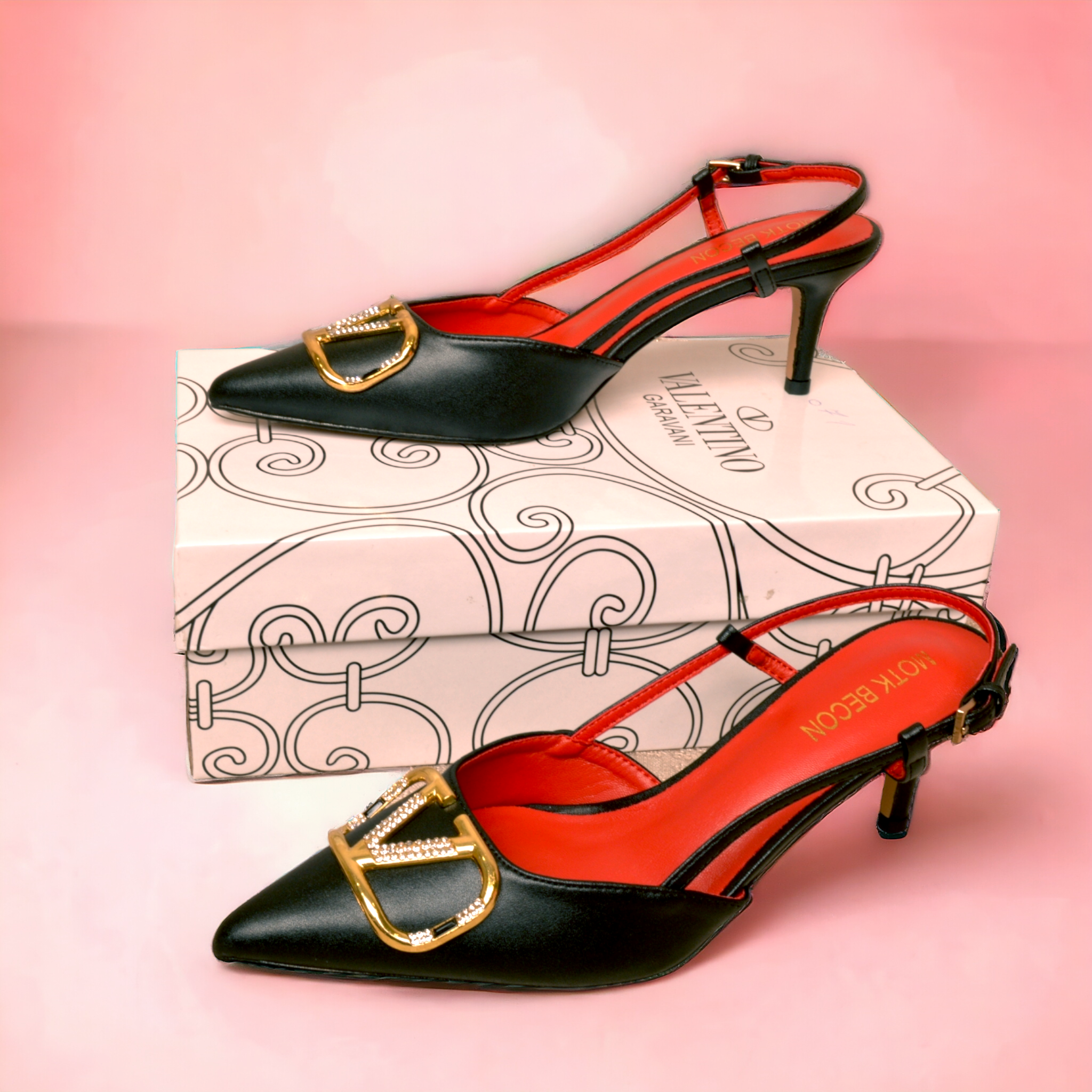 Valentino Vlogo lady shoe No.7 - Laxe Online