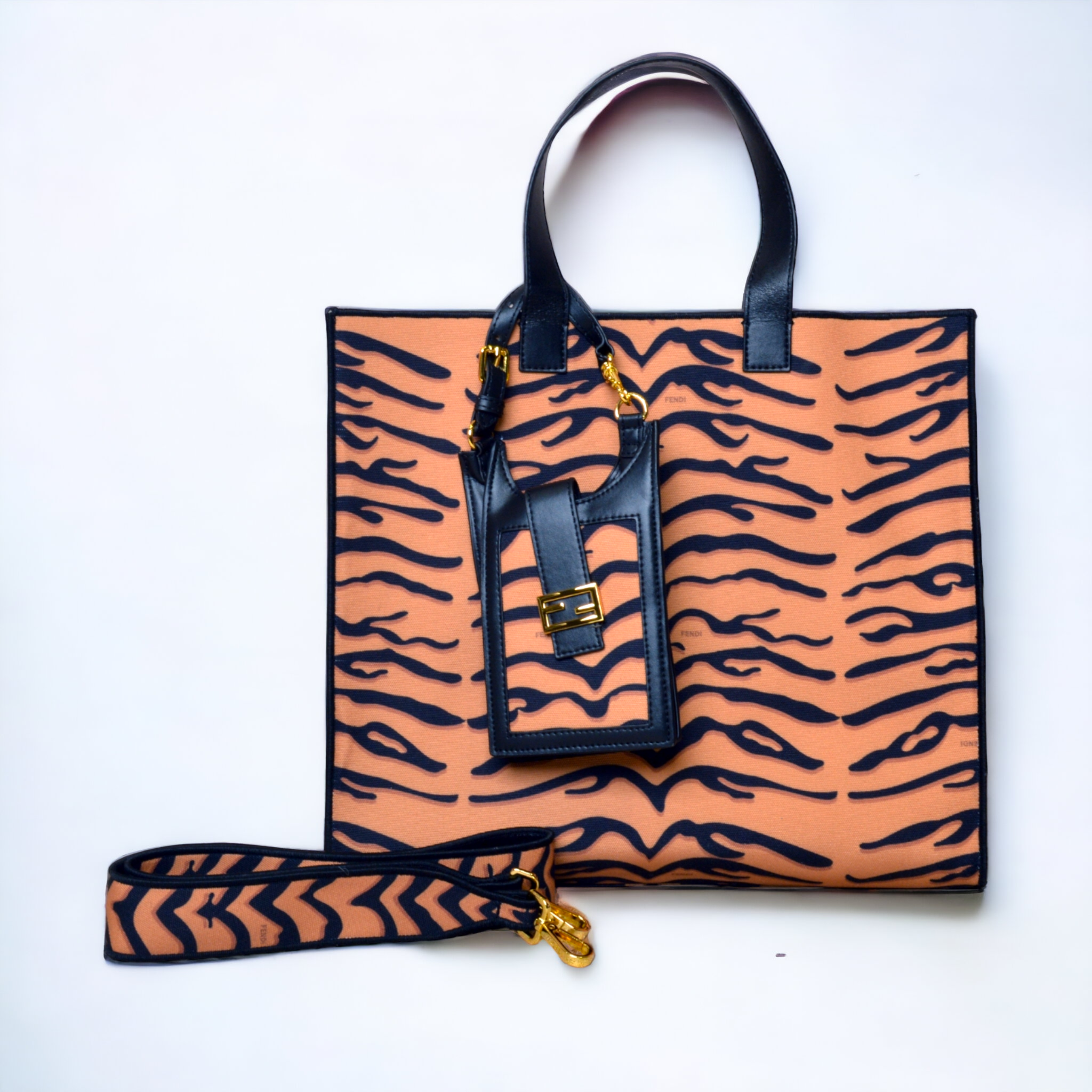Fendi bag with leopard print - Laxe Online